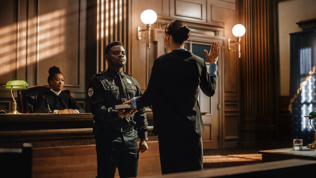 Solicitors for perjury advising a witness swearing an oath before giving evidence in court